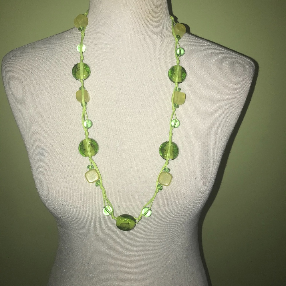 Gorgeous Green Chuns Fashion Necklace